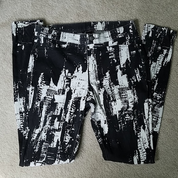 HUE Pants - Hue Denim Leggings